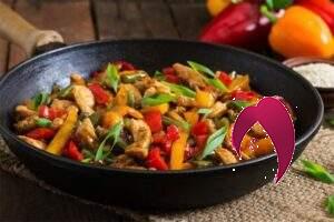 Poulet aux Trois Poivrons