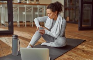 4 exercices pour soulager l’arthrose du genou