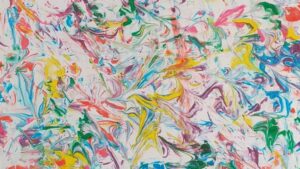 Comment fabriquer du papier marbré avec vos enfants