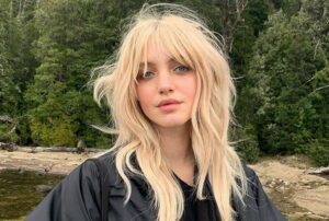 La meilleure coupe de cheveux pour se rajeunir après 50 ans, selon les coiffeurs