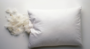 dormir avec des oreillers en plume