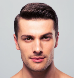 L’homme est-il représenté de profil ou de face