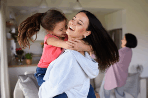 4 conseils de psy pour lâcher prise avec les enfants pendant les vacances