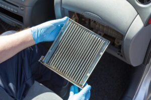 https://www.espace-pour-vous.com/remplacer-le-filtre-a-pollen/