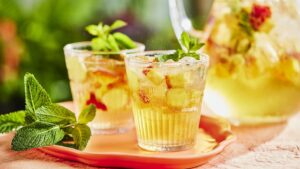 Hydratez-vous avec style : recettes créatives pour un été rafraîchissant