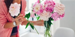 Que mettre dans l’eau pour conserver les fleurs plus longtemps ?