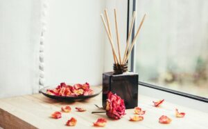 Fabriquer un diffuseur de parfum maison simple, naturel et économique