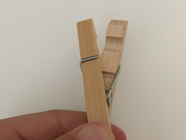 renforcer une vieille pince à linge
