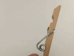 renforcer une vieille pince à linge