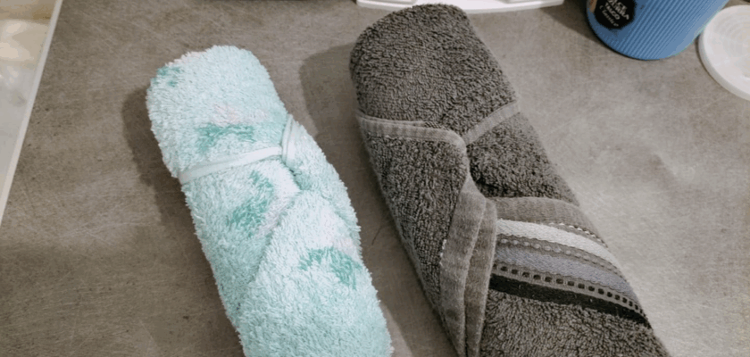 Comment plier sa serviette de bain comme dans les hôtels