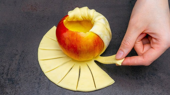 Roses de Pommes en Pâte Feuilletée