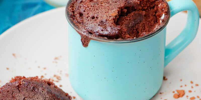 Mug Cake au chocolat facile recette rapide prête en 5 minutes