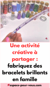 bracelets avec des tubes transparents