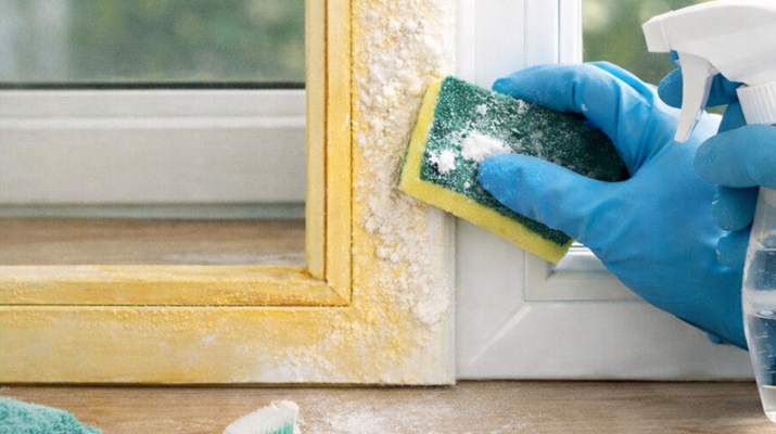 blanchir des fenêtres en PVC jaunies