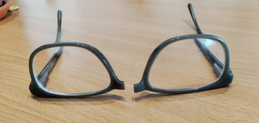réparer des lunettes cassées