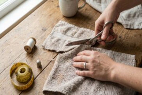 vos vieilles serviettes sont trouées ? Surtout ne les jetez pas, faites ceci