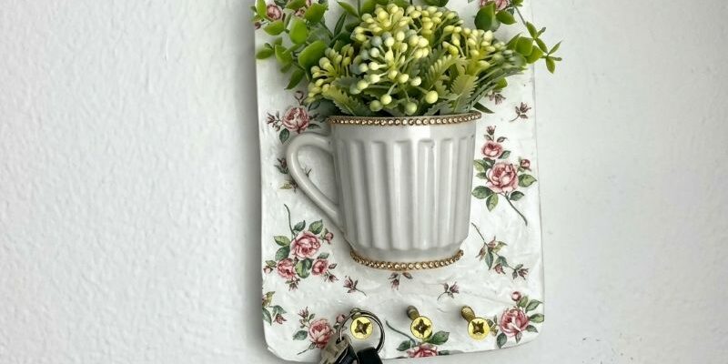 Porte cles tasse ciment simple et decoratif