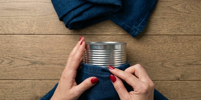 recycler vieux jeans en pots décoratifs