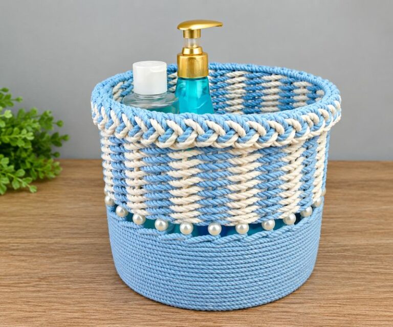 panier décoratif tressé