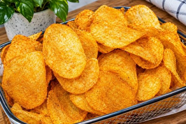 Chips de pommes de terre maison ultra-croustillantes