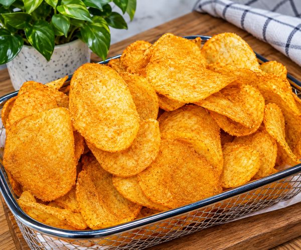 Chips de pommes de terre maison ultra-croustillantes